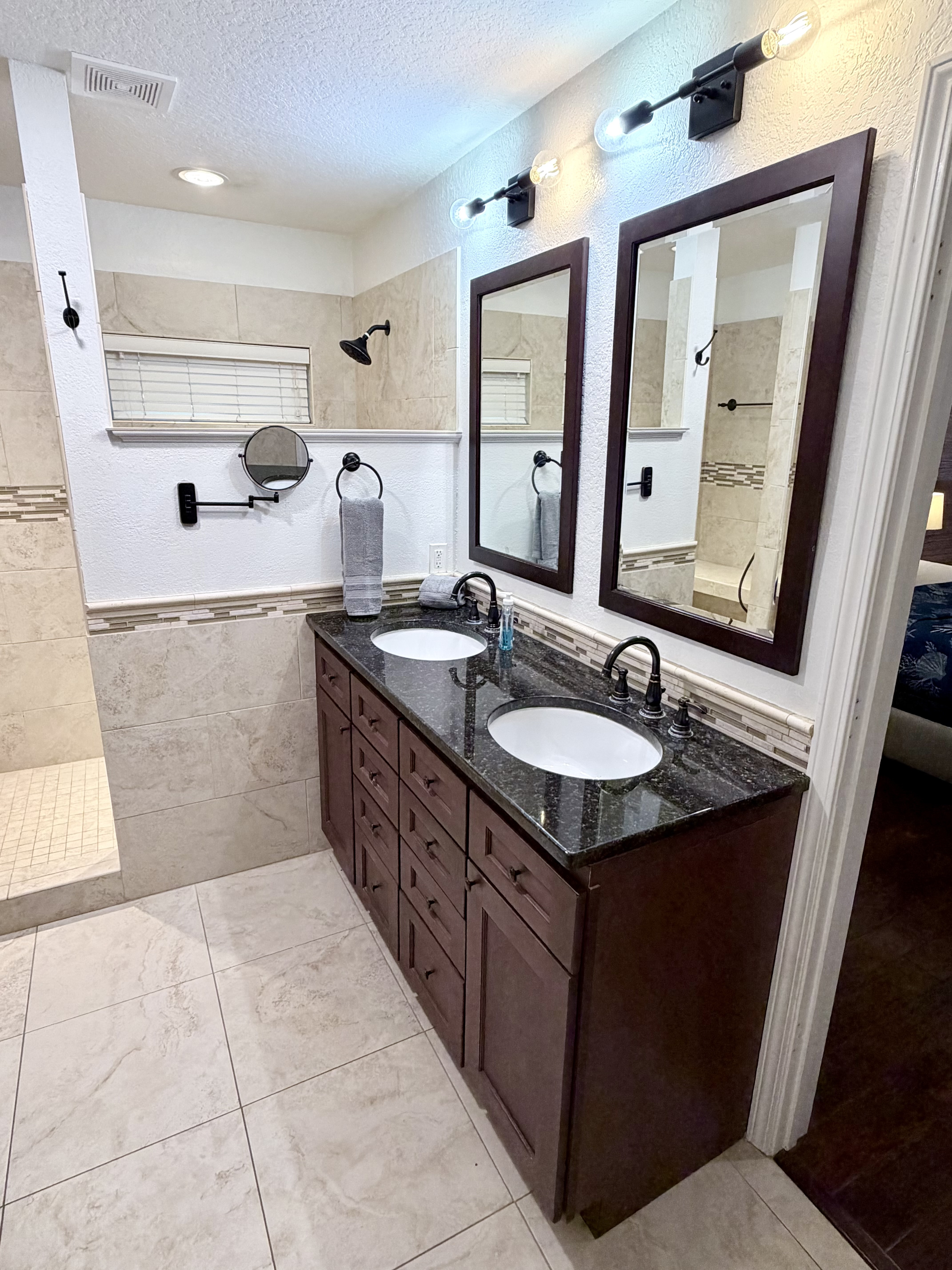 Luxury Coastal Retreat/Private Pool/Lanai/Fire Pit/ Community Pool | Photo 19
