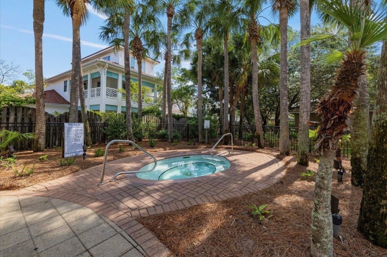 Community Hot Tub